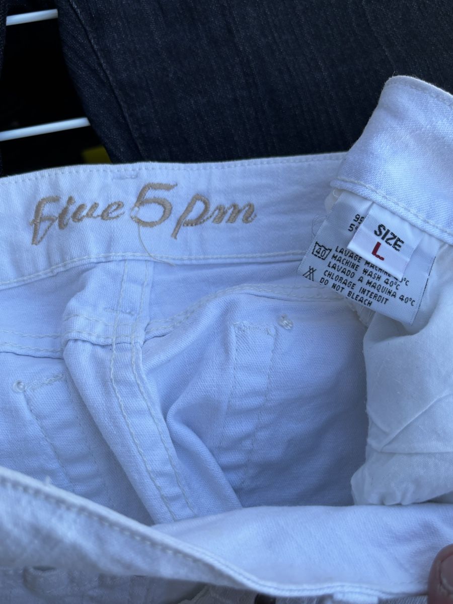 Pantaloni: Weiss Hose 3/4 – Usato da Walterswil SO venduto da Sunshineyupi 2