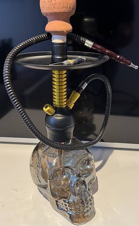 Narghilé: Chicha tête de mort  – Usato da Renens VD venduto da ay__2dyj 2