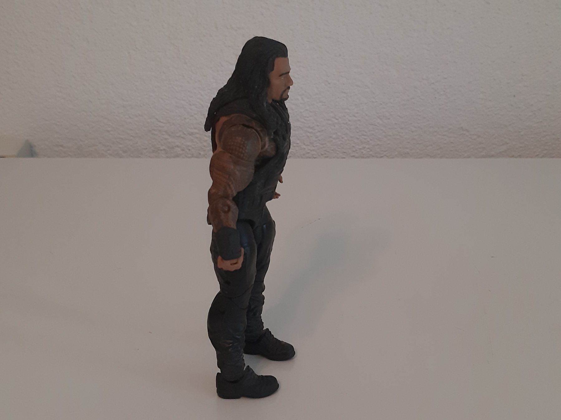 WWE Statuette: WWE Action Figure Basic Action Figure - Roman Reigns 2011 – Usato da Buchs SG venduto da Bray_Law 3