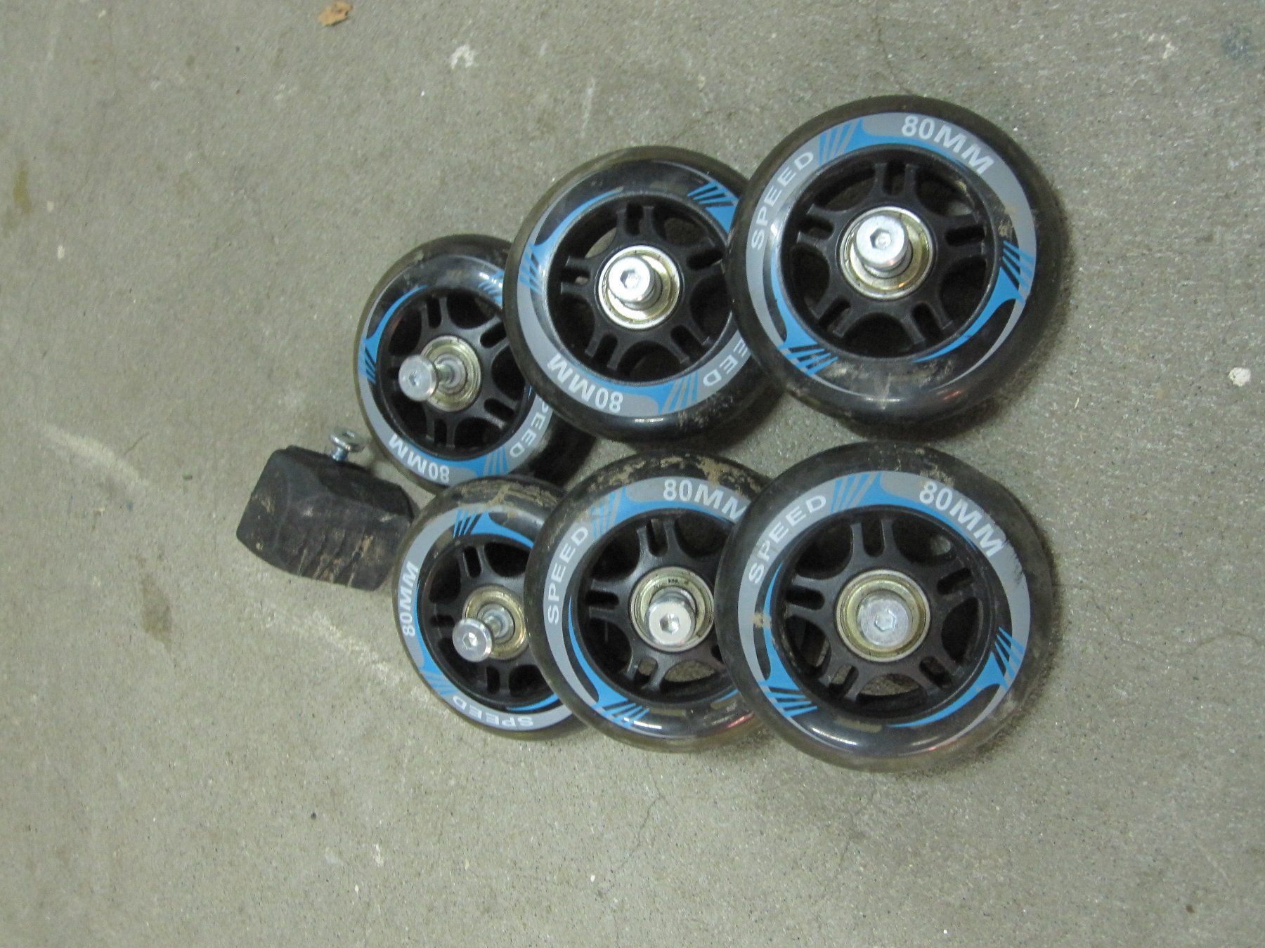 Altri accessori: Inlineskate Rollen 80mm – Usato da Altstätten SG venduto da Rodelfan