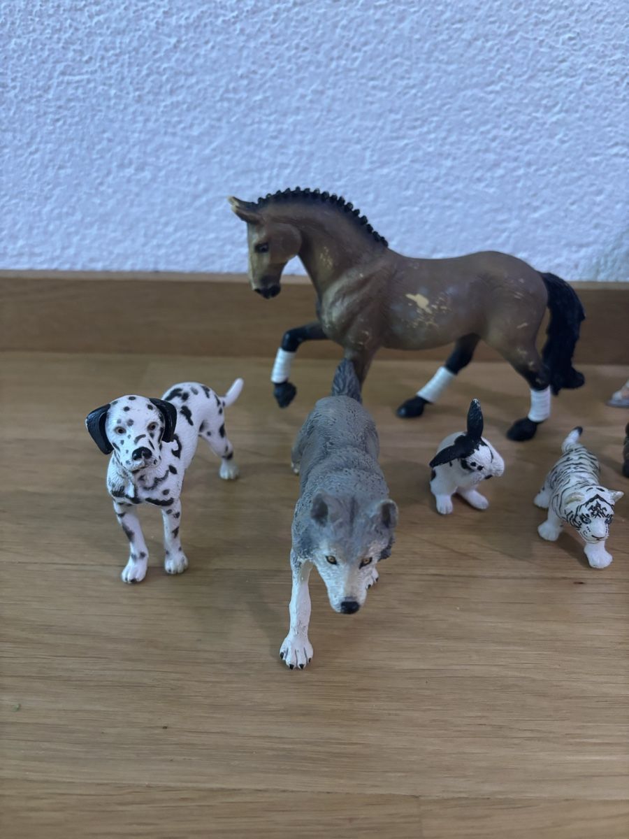 Figuren: Diverse Tiere Pferd Wolf Hund Elfe Figur Set – Gebraucht aus Herisau von Seyashop1 1