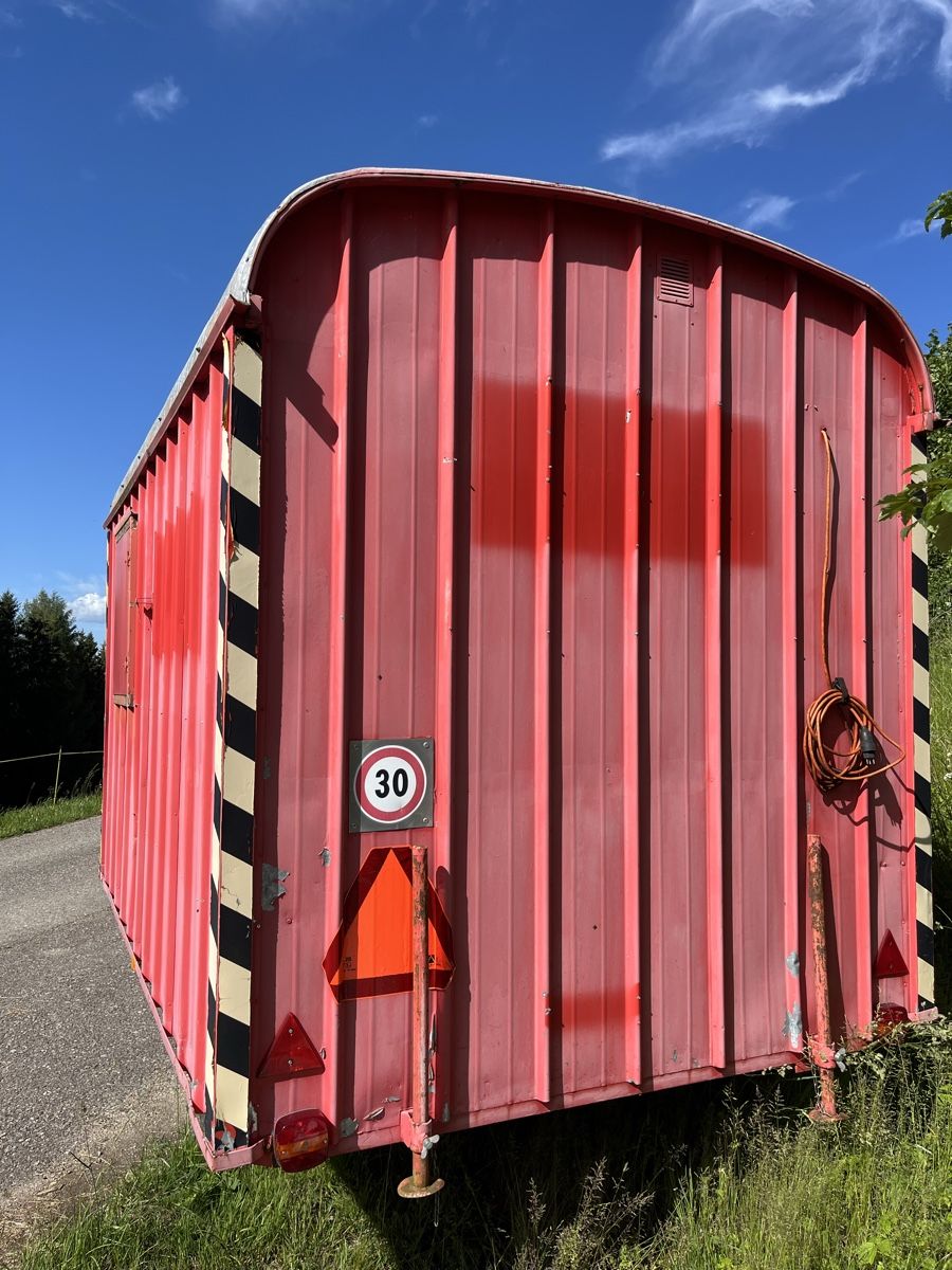 Baucontainer: Bauwagen / Barackenwagen – Gebraucht aus Libingen von melkur 4