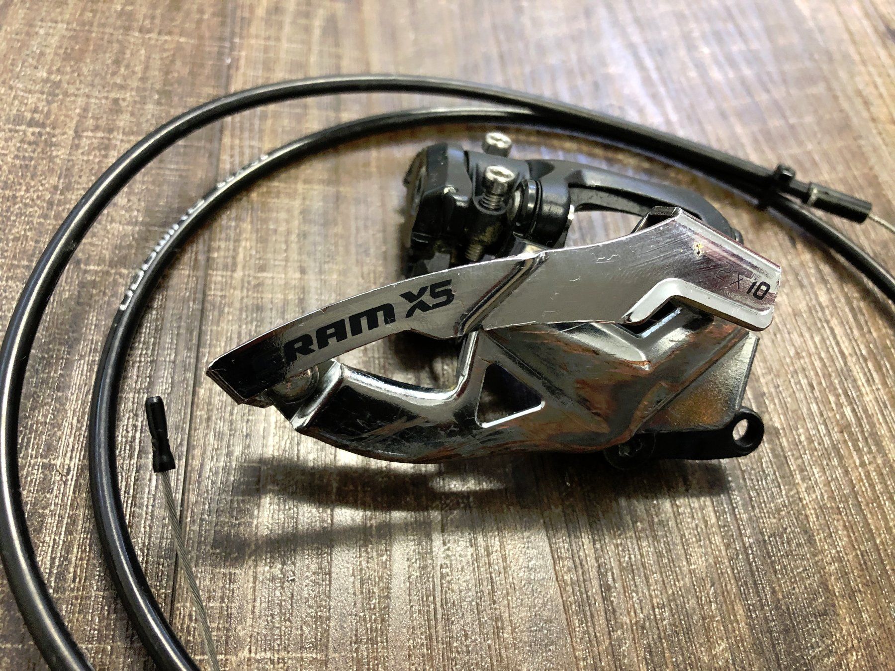Sram Pezzi di ricambio: Sram X5 Schaltung 2 x 10 speed – Usato da Dübendorf venduto da gicu 2