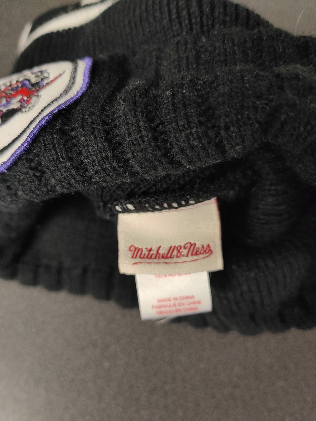 Copricapi, berretti & cappellini: Mitchell & Ness Toronto Raptors Mütze – Usato da Liestal venduto da bebbi1989 2