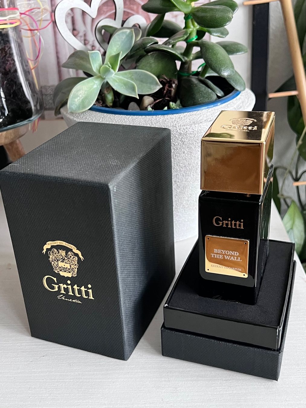 Parfums & Eau de Toilette: Gritti Beyond The Wall Extrait de Parfum 100ml – D'occasion à Effretikon par YaMn 5