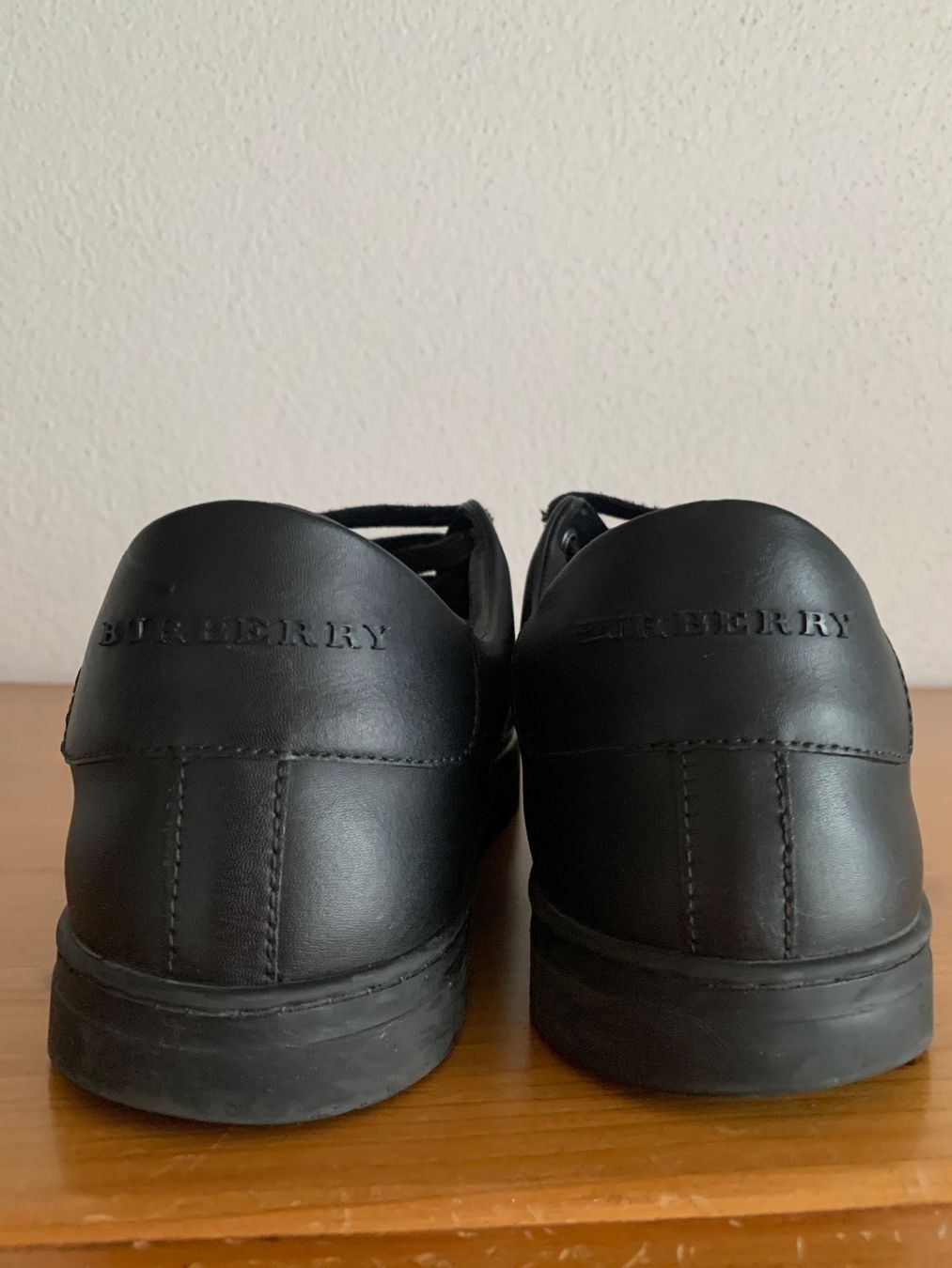 Scarpe da uomo: Burberry Schuhe Sneaker Gr.43 – Usato da Ellikon an der Thur venduto da Bali1999 9