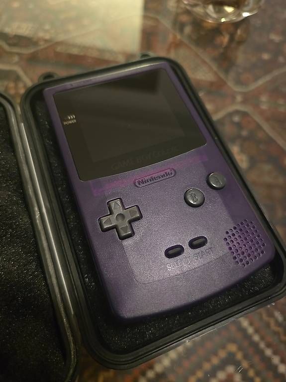 Nintendo Console: Game Boy Color mit IPS Screen – Usato da Bern venduto da GoldenAgeGaming
