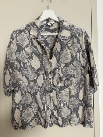 Luftige Sommerbluse Schlangenprint Gr. M