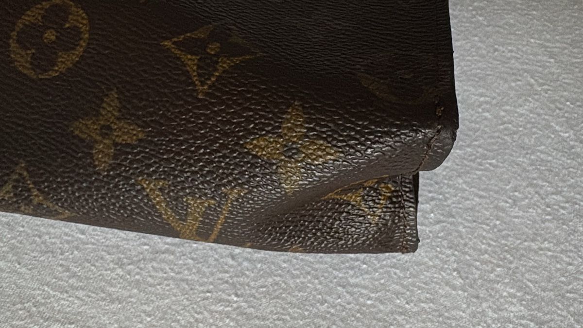 Louis Vuitton Kosmetikkoffer: Trousse Vuitton  – Gebraucht aus Montreux von princessleia 2