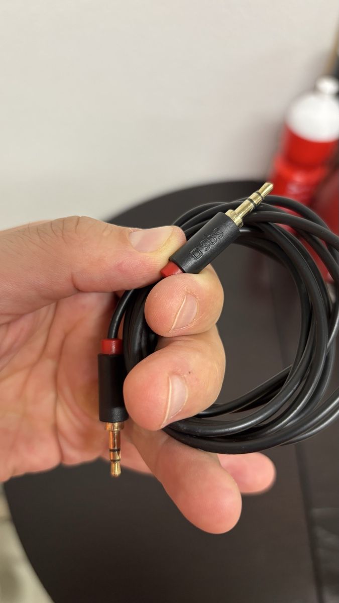 Cavi: 3.5 mm AUX Audiokabel 1.5 m – Usato da Trimbach venduto da fro_2ztm 1