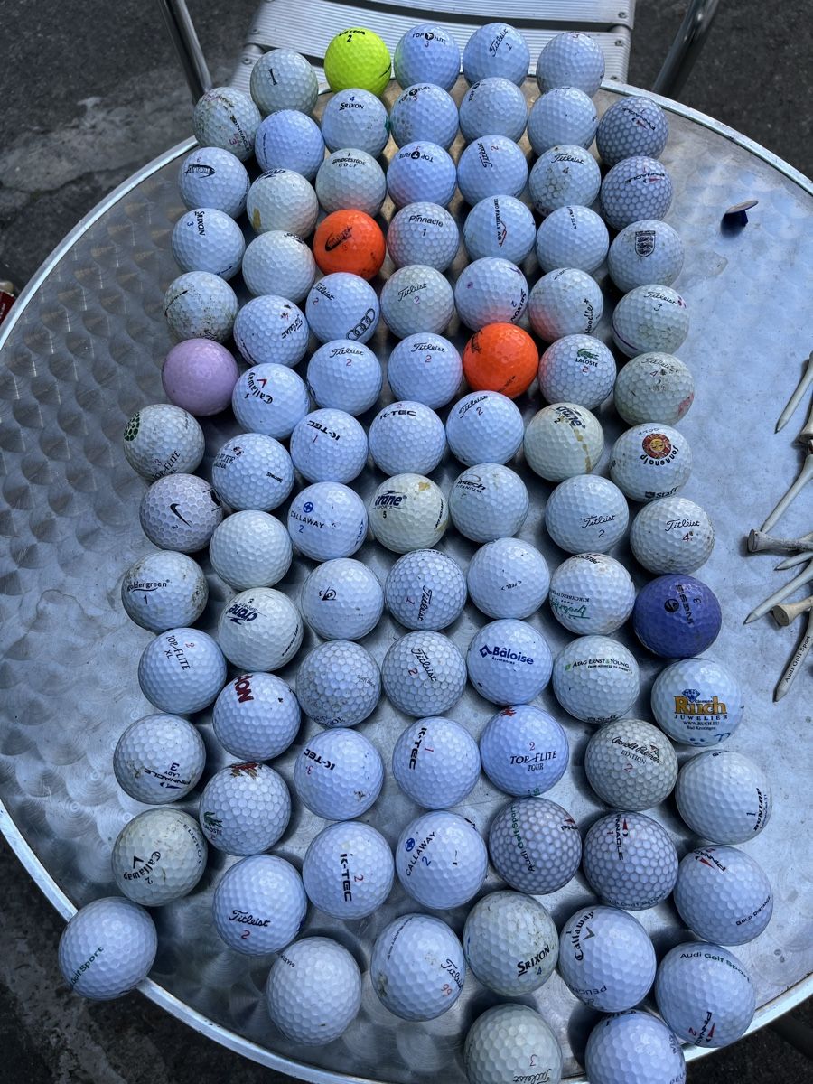 Titleist Ballons: 90 Golfbälle  – D'occasion à Münchenstein par Sozial_Labor_Brocki