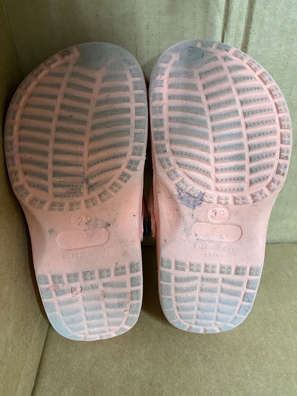 Crocs Scarpe per ragazze: Crocs Classic Grösse 29 Pink – Usato da Eschlikon TG venduto da RamonaSt 4