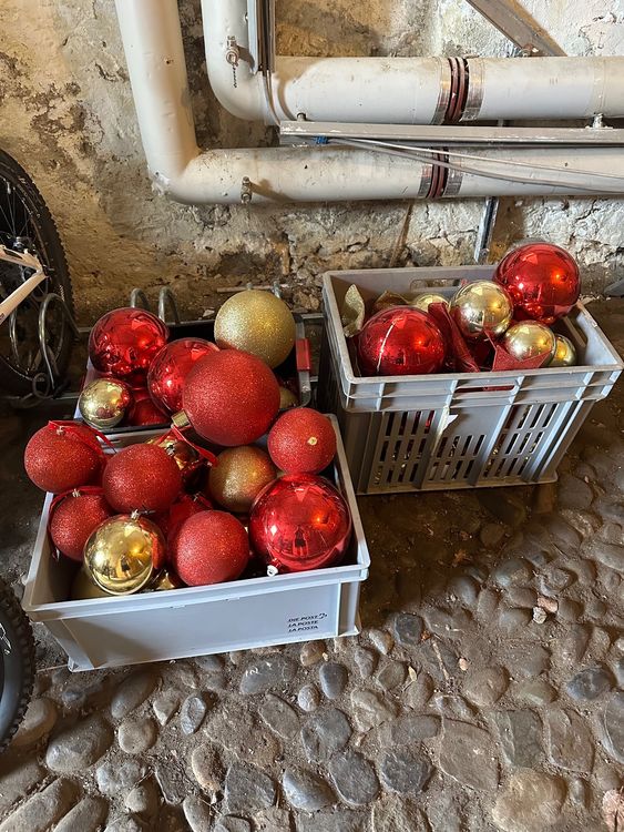 Weihnachtskugeln zu verschenken, outdoor Kaufen auf Ricardo