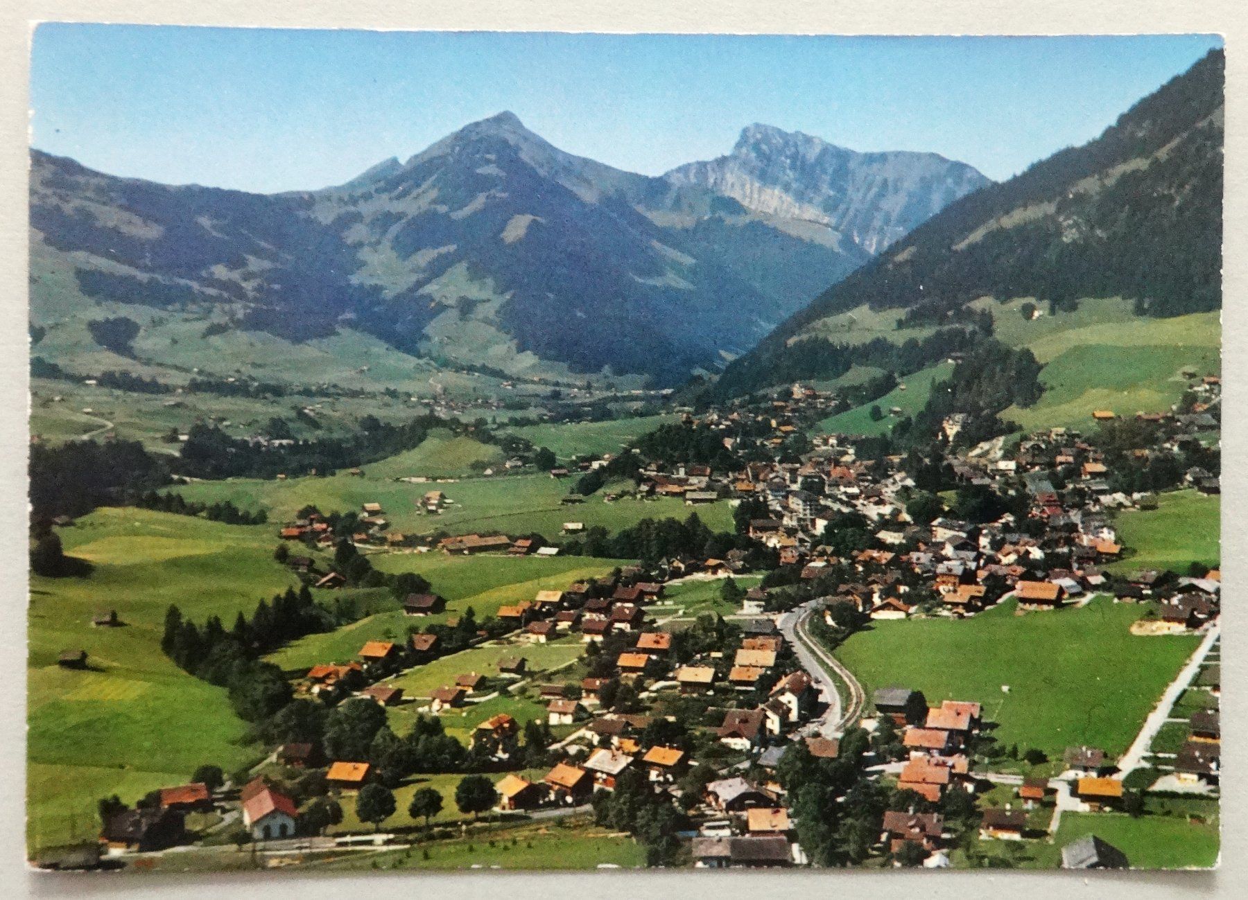 Cartes postales: Château-d' Oex, Planachaux et Dent de Corjon – D'occasion à Fétigny par Billy2miny