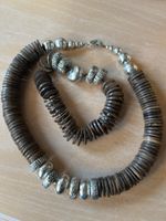 1 collier et bracelet fantaisie selon photo