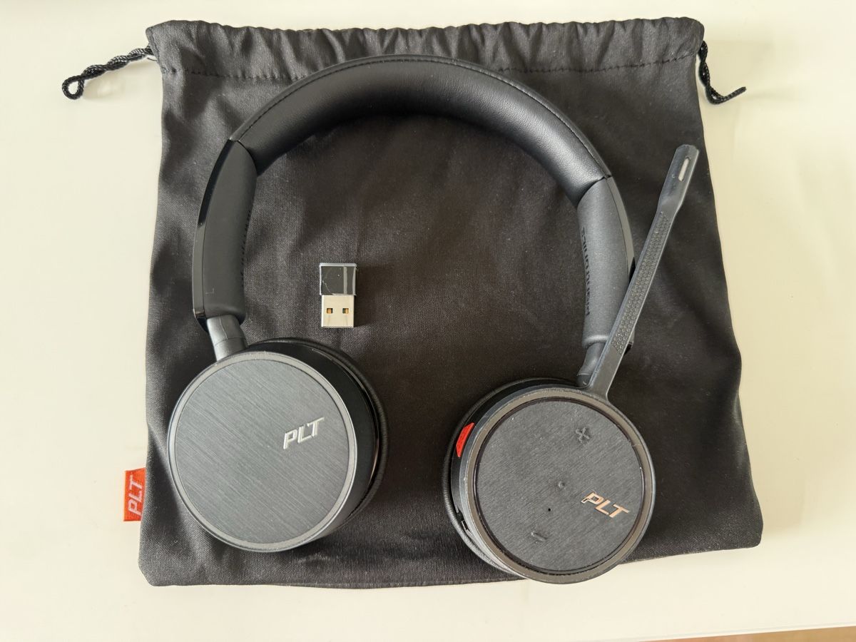 Plantronics Casques audio: Headset Plantronics Voyager Stereo headset – D'occasion à Dübendorf par zhe_69pd 1