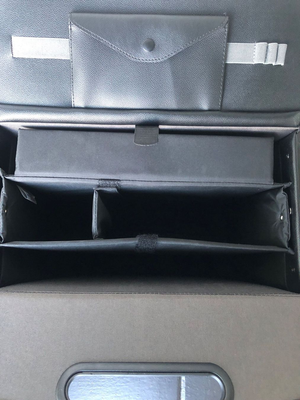 Altro in Aeronautica: Koffer Trolley Top Zustand, Schwarz 59cm – Usato da Stallikon venduto da ricsunshine 1
