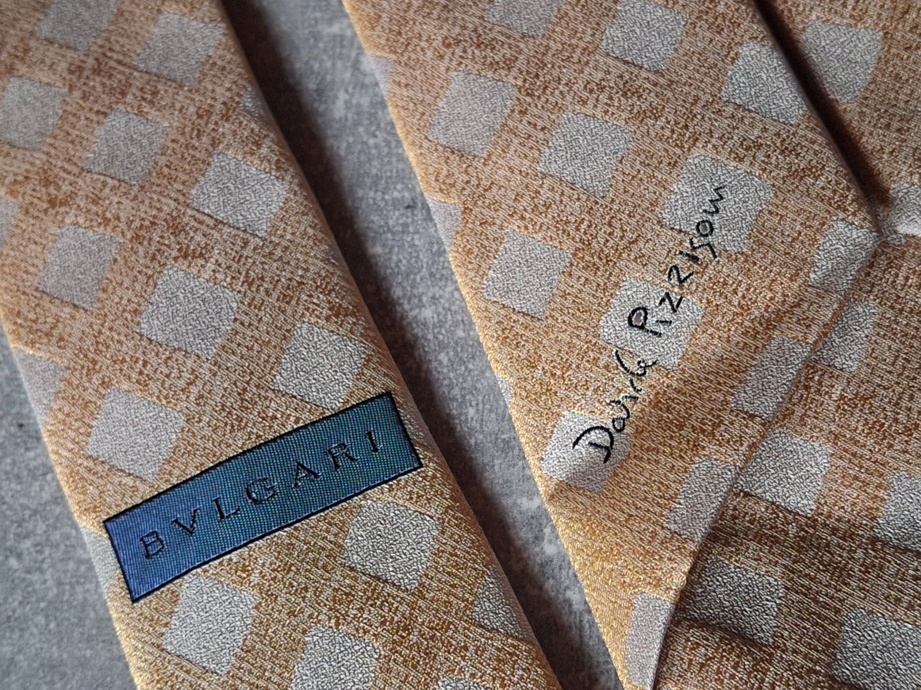 Bulgari Cravatte: Cravate 100% soie marque Bulgari – Usato da Villiers venduto da san_jn5w 2