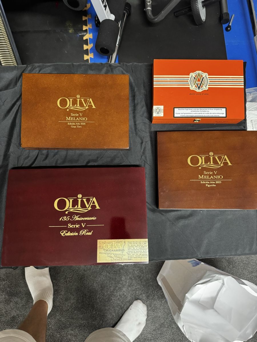 Tabacchi: 4 Cigar Boxes empty – Usato da Seuzach venduto da kaufes8 1