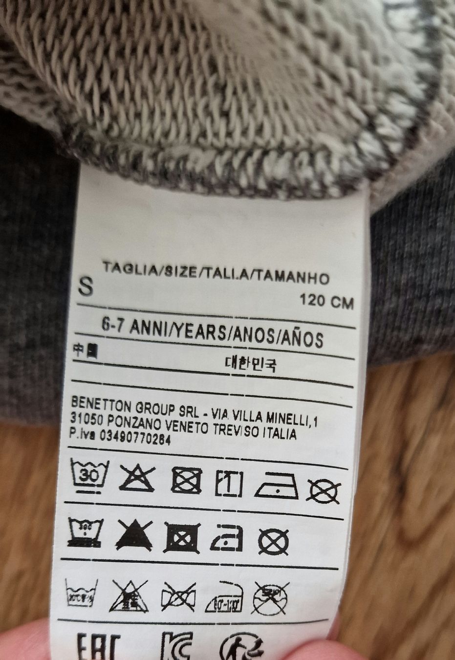 Lotti & Set di vestiti: Beneton set 110 – Usato da Emmenbrücke venduto da Nadmorebiti 1