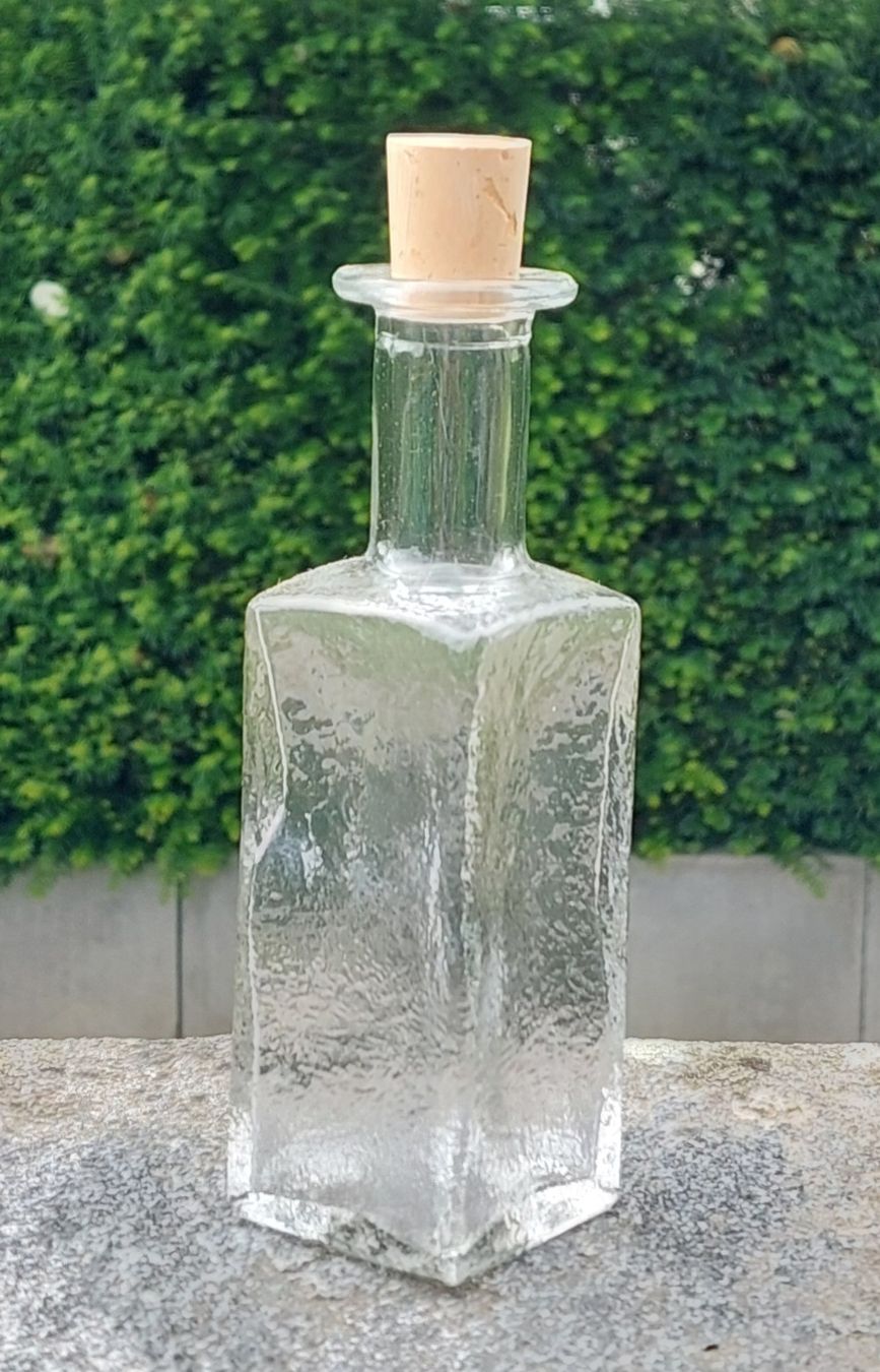 Sonstiges Geschirr & Gläser: Glasflasche – Neu und originalverpackt aus Herzogenbuchsee von Nickboys