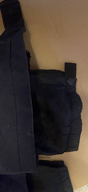 Pantaloni: Pantalon ski noir power zone 140 – Usato da Vevey venduto da Raymonde_J 2