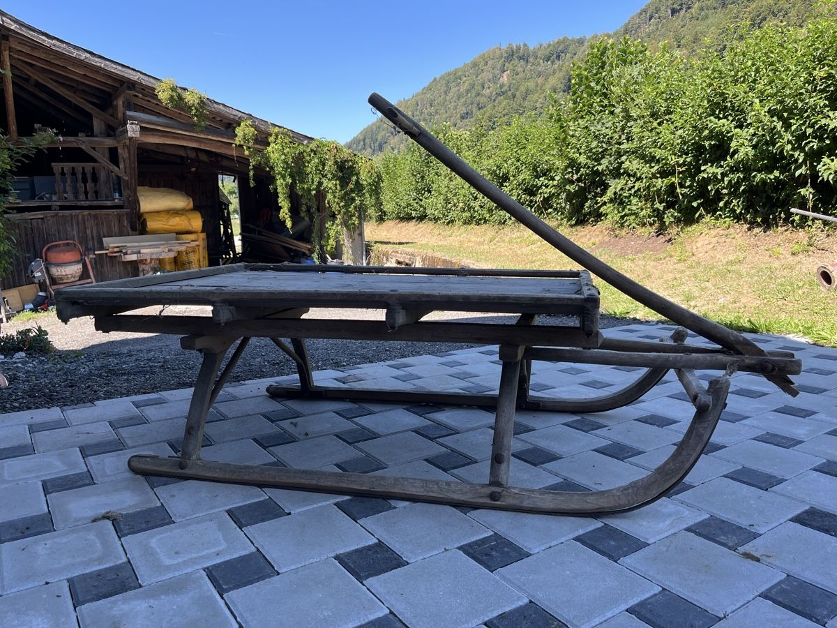 Slitta: Holzschlitten, Antik, Alt, Altholz – Usato da Brunnadern venduto da Corrado90 3