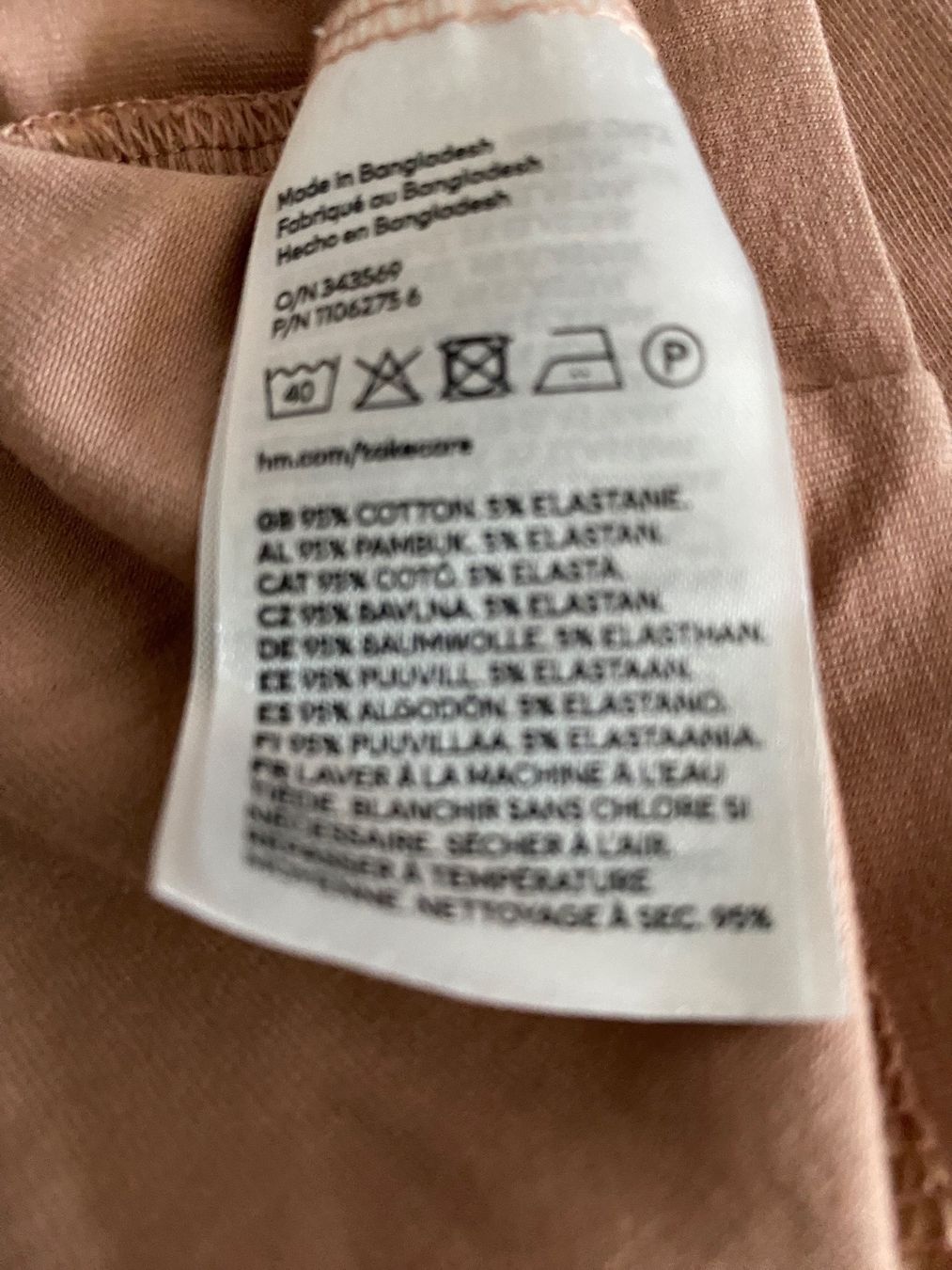 H&M T-shirt: H&M Mama Shirt S rosa – Usato da Balsthal venduto da Uroby 5