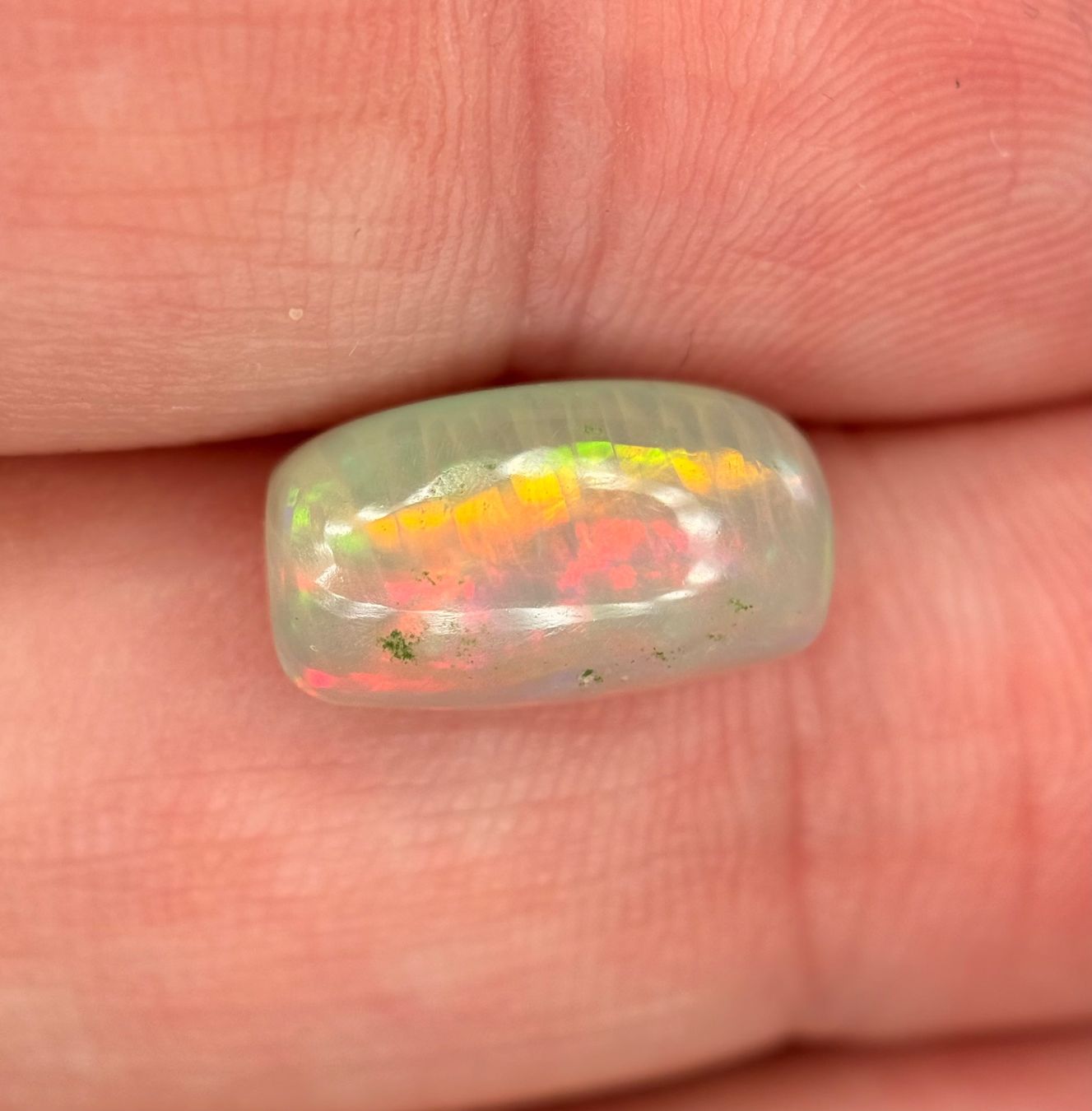 Pietre preziose: Ab 1 Fr. - 2.24 ct Opal Edelstein Cabochon - unbehandelt – Nuovo (secondo la descrizione) da Mauren venduto da LieGems