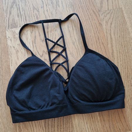 Schwarzes Bustier mit speziellem Rücken Grösse S/M