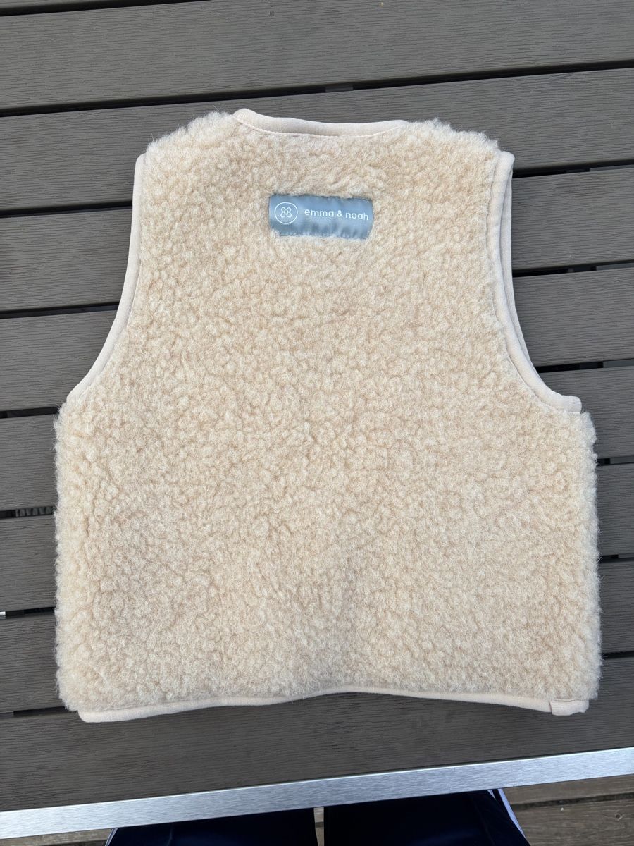 Altro abbigliamento per bambino: Wollweste NEU Emma & Noah Gr. 98/104 – Nuovo (secondo la descrizione) da Küsnacht ZH venduto da Nicole6543 1