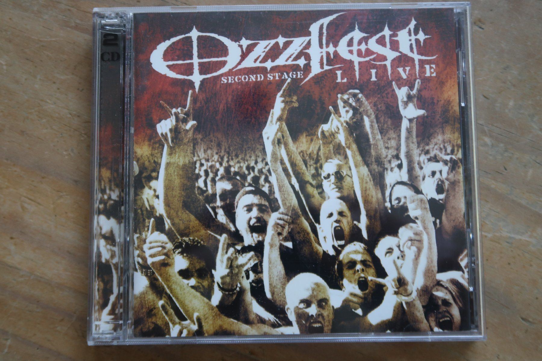 CD: OZZFEST - SECOND STAGE LIVE - OZZY OSBOURNE - 2x CD – Usato da Basel venduto da Patiscat