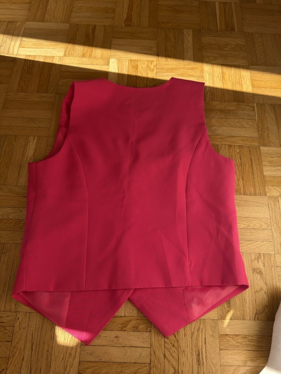 Top: Top rose CHICORÉE  – Usato da Le Locle venduto da Mayd_h 1