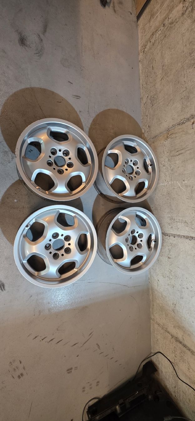 BMW Cerchioni: Jantes 5x120 – Usato da La Roche FR venduto da Kevinmolina10 6