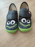 Kinderschuhe Hausschuhe Monster Motiv