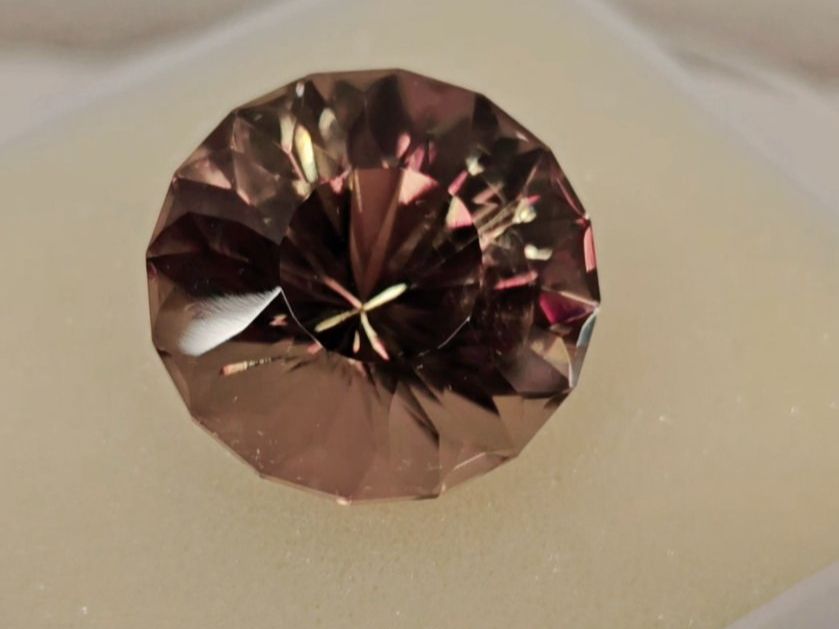 Pietre preziose: Csarite Diaspore  49.04 Karat. Zertifiert. – Nuovo (secondo la descrizione) da Wolhusen venduto da toni079 5