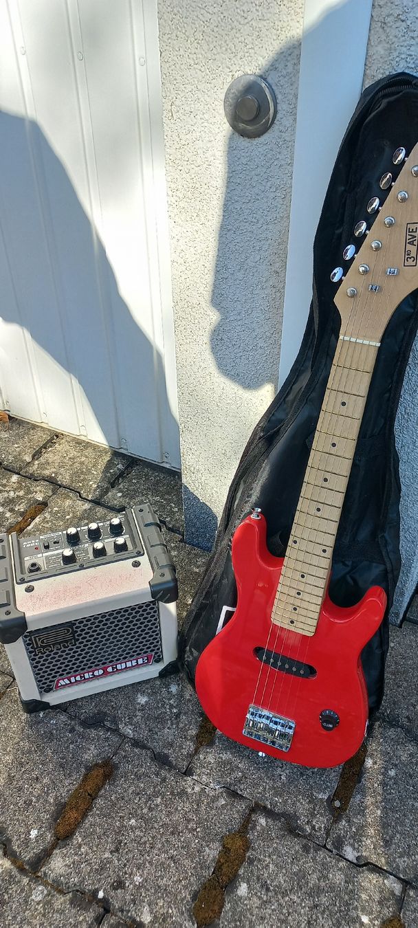 Strumenti musicali: Kindergitarre mit Verstärker – Nuovo (secondo la descrizione) da Schaffhausen venduto da raj_f5dm 1