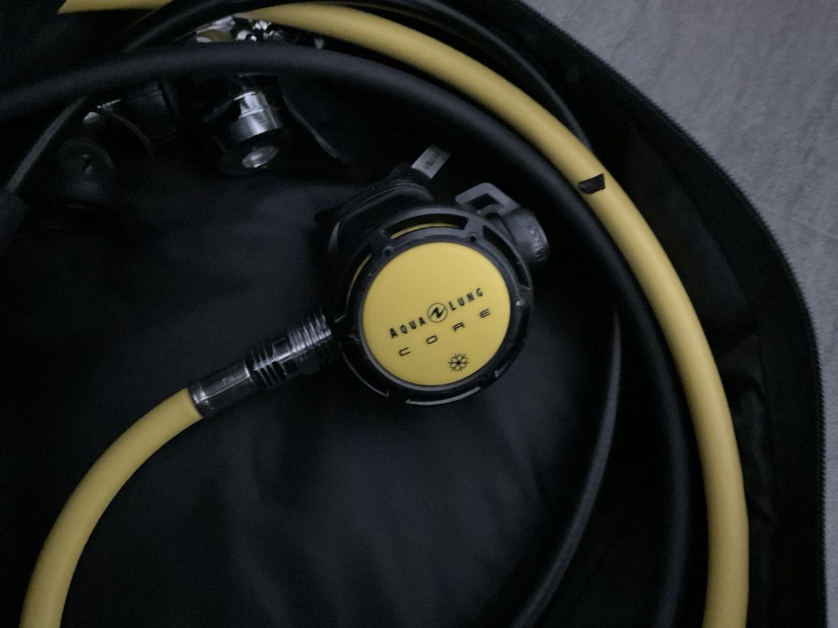 Atemregler & Jackets: Aqualung Core Atemregler Set – Neu (gemäss Beschreibung) aus Buchs AG von  4