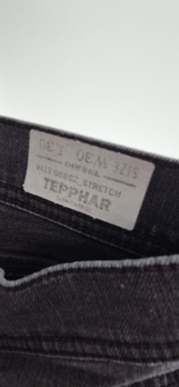 Diesel Jeans: Jeans Diesel Theppar W30/L30 Gris – Usato da Estavayer-le-lac venduto da Bruno1175 2