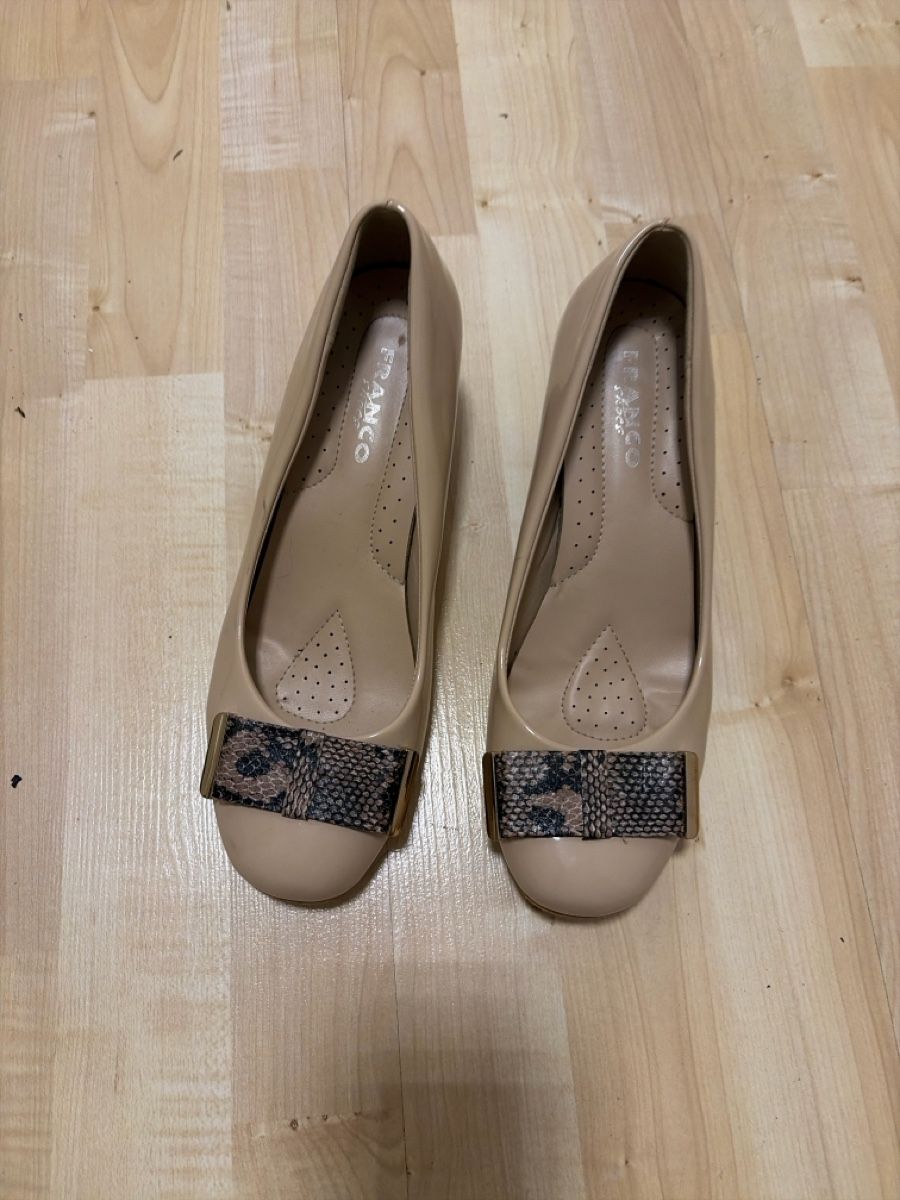 Scarpe da donna: Damenschuhe beige Grösse 38 mit Schlangenmuster – Usato da Oberglatt ZH venduto da kaj_tg7d