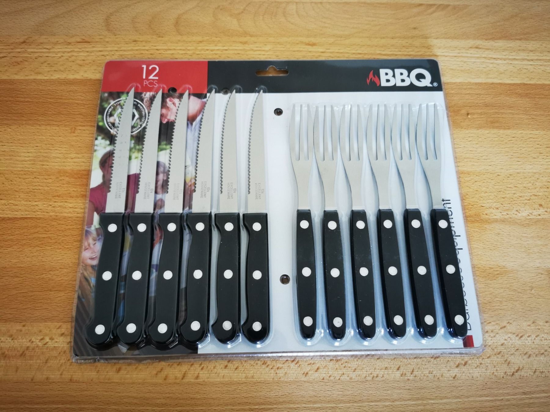 Set di posate: Neu BBQ Besteck - Set (2x) – Nuovo e nell'imballaggio originale da Konolfingen venduto da olijan13