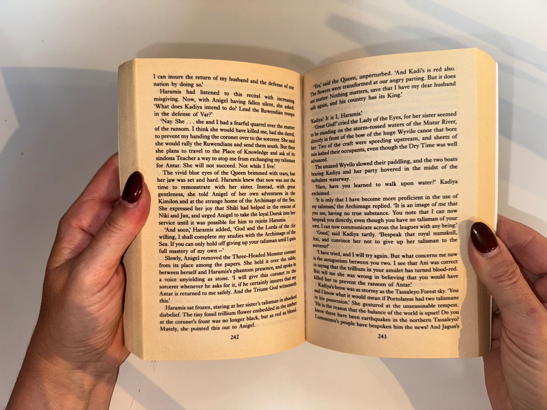 Bücher: NOVEL: Julian May, Blood trillium – Gebraucht aus Grosswangen von English_books 6