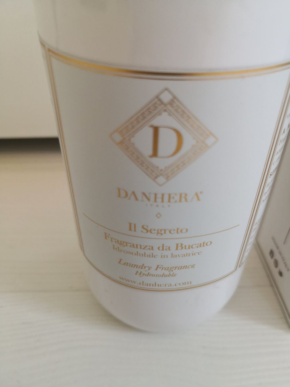 Profumi & Eau de Toilette: 🤩2 DANHERA WÄSCHEDUFT, NEU – Nuovo e nell'imballaggio originale da Olten venduto da Naja-Twins-Twins 2