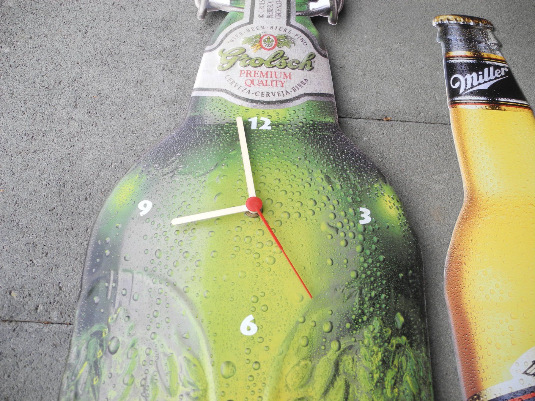 Insegne: 4 GROSSE - BIERFLASCHEN  ALU – Nuovo (secondo la descrizione) da Reinach AG venduto da Huckleberrysix 6