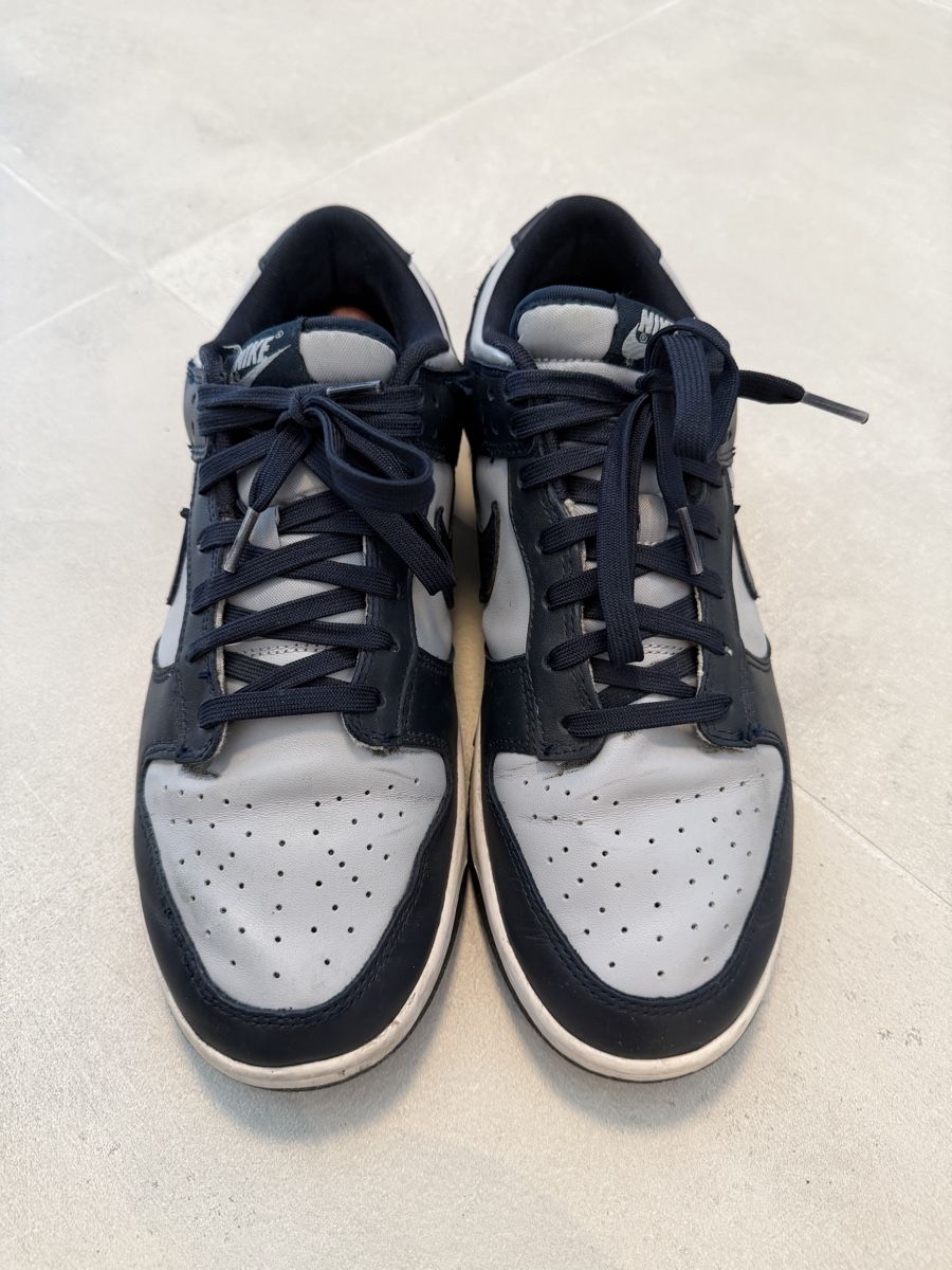 Nike Scarpe da uomo: Nike Dunk Low, Herren Sneaker, Navy/Grau, Grösse 45 – Usato da Unterlunkhofen venduto da cgi99 1