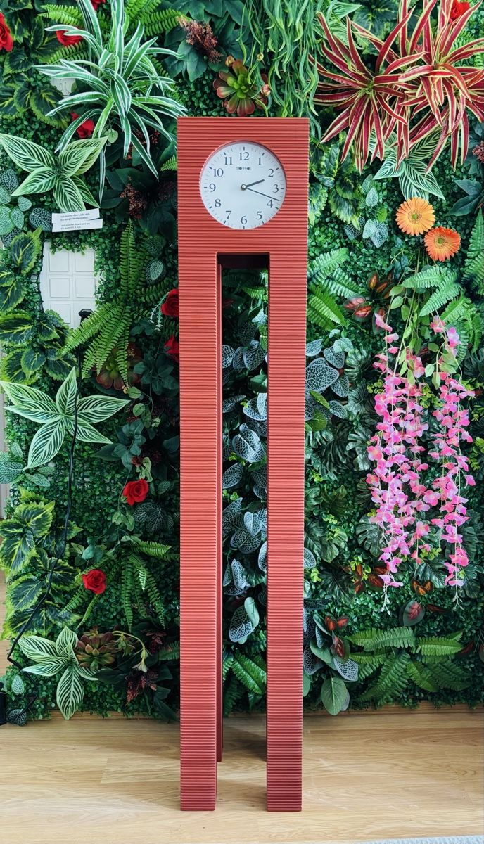 Holzartikel: Dear Morris' hall clock – Neu (gemäss Beschreibung) aus Olten von DayaneChristen