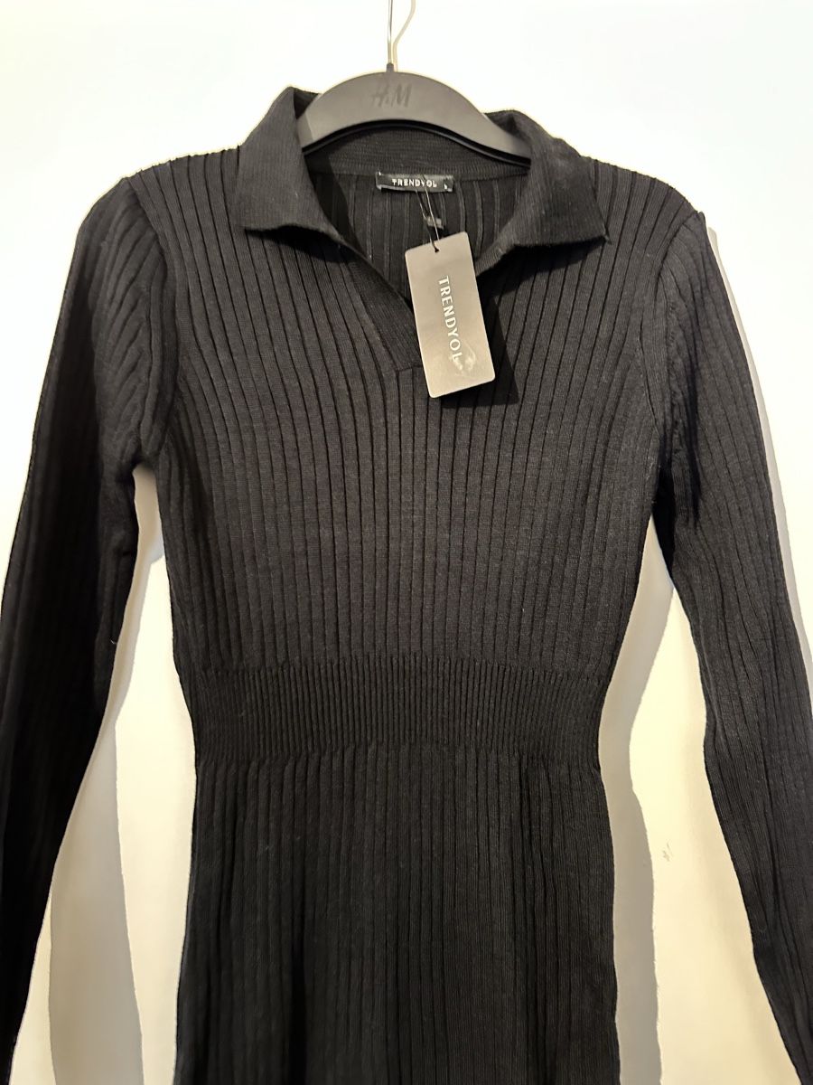 Vestiti: Trendyol Kleid NEU – Nuovo e nell'imballaggio originale da Bergdietikon venduto da sim_rg8v 1