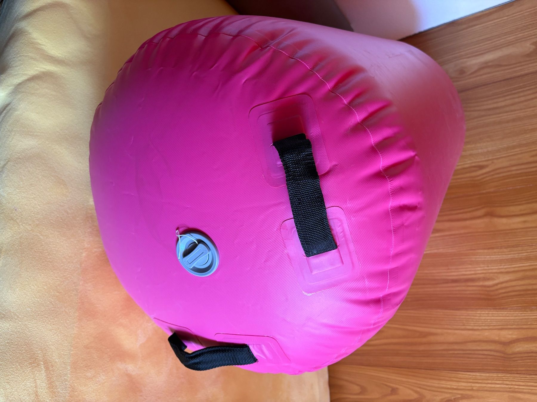 Hometrainer: AirRoll - aufblasbare Gymnastikrolle – Nuovo (secondo la descrizione) da Unterseen venduto da Gleisbauer 1