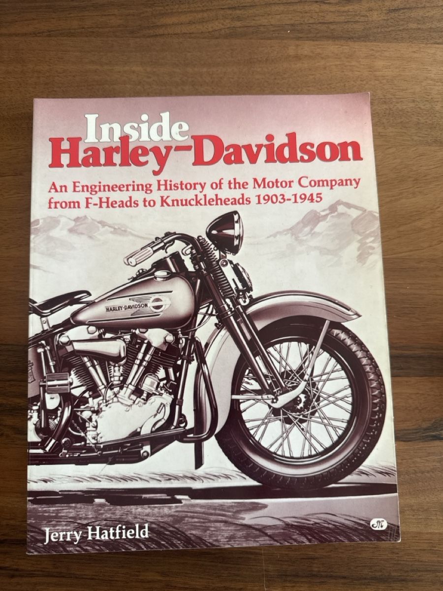 Bücher: Inside Harley Davidson Buch – Gebraucht aus Sursee von Dersempacher