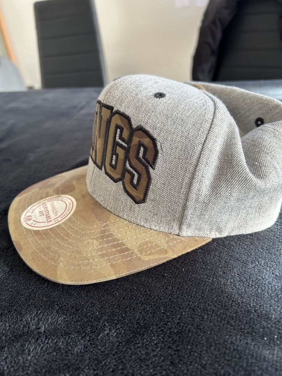 Sonstige Kleidung & Accessoires: Mitchell & Ness Kings Cap - Camo Style – Gebraucht aus Itingen von Nio_ba11 1
